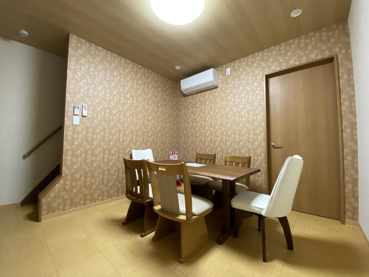 Wutong-40 Minutes Direct To Kansai Airport And 5 Minute Walk To Jr Or Subway Or Nankai Line And 1 Minute To Tsutenkaku The Landmark Of Osaka And Many Japanese Bistros Nearby Zewnętrze zdjęcie