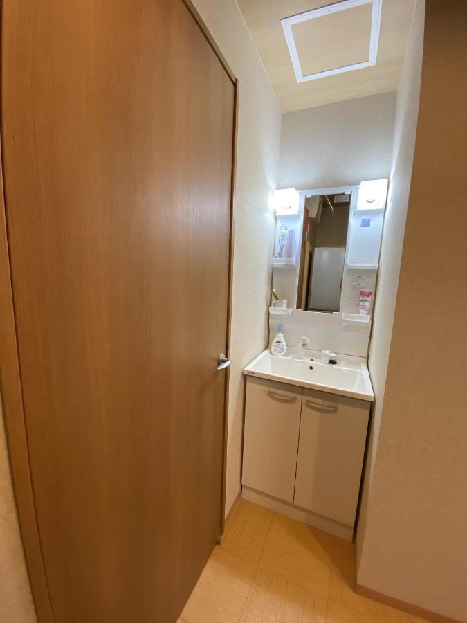Wutong-40 Minutes Direct To Kansai Airport And 5 Minute Walk To Jr Or Subway Or Nankai Line And 1 Minute To Tsutenkaku The Landmark Of Osaka And Many Japanese Bistros Nearby Zewnętrze zdjęcie